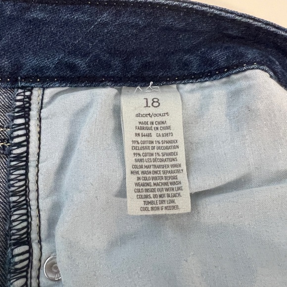 American Eagle jeans, size 18 short - Picture 3 of 4